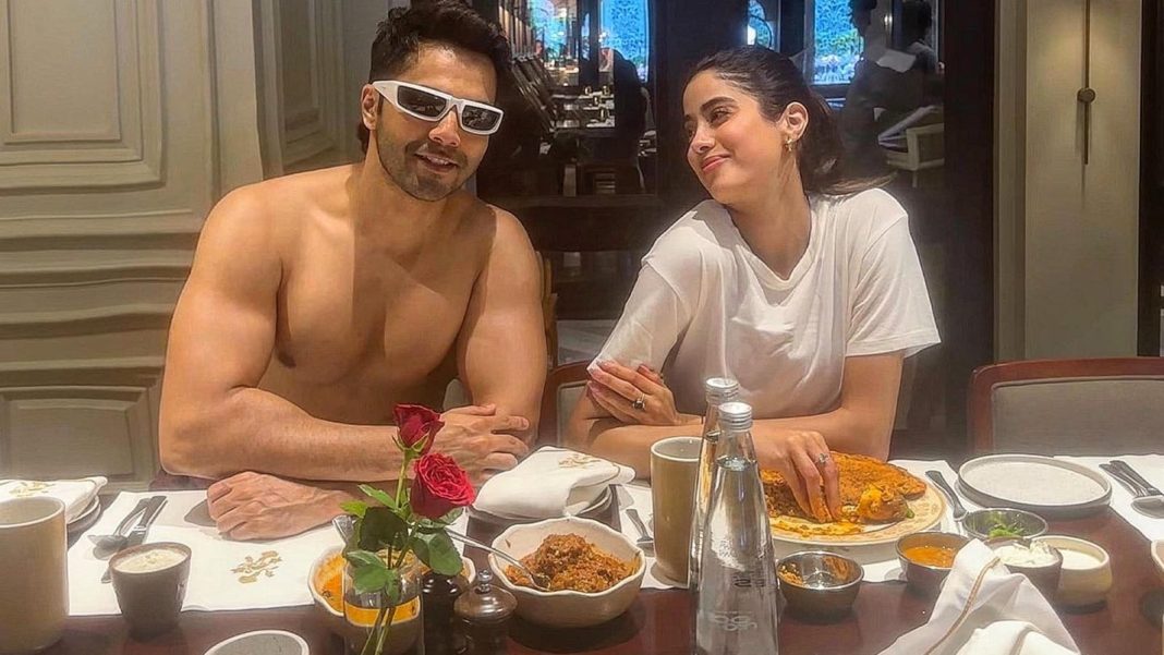 Varun Dhawan posa sin camisa con Janhvi Kapoor y su 'club de desayuno' en medio de la soleada sesión de fotos de Sanskari Ki Tulsi Kumari
