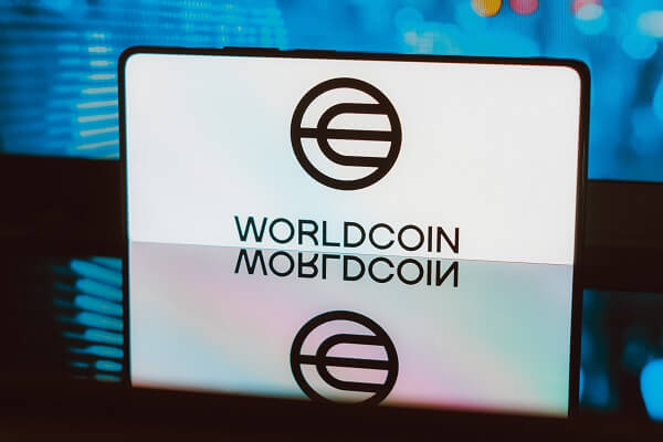 Worldcoin se dispara mientras World ID se expande a tres países más - CoinJournal
