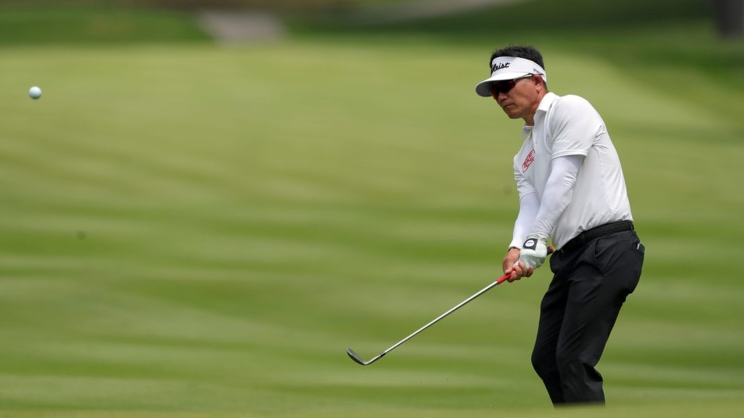 YE Yang vence a Bernhard Langer en el playoff y gana el Ascenso
