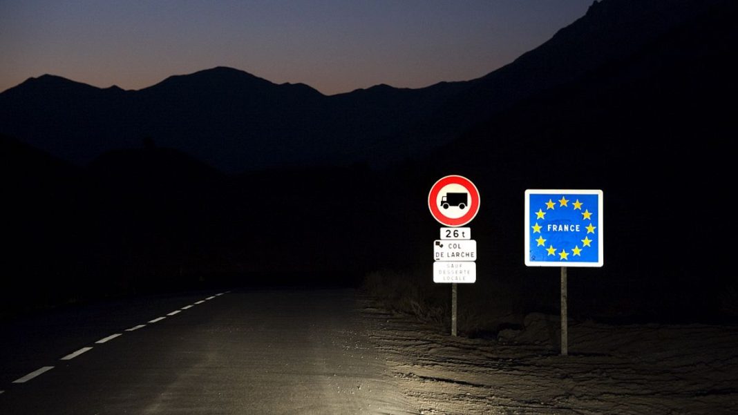 ¿Está a punto de desmoronarse el espacio Schengen sin fronteras?
