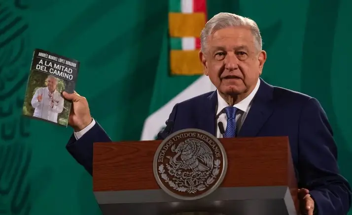 ¿Quiere AMLO instaurar un régimen totalitario al estilo de Cuba? (Opinión)
