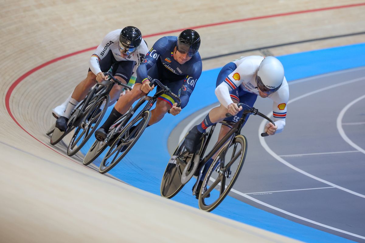 ¿Por qué Gran Bretaña utiliza bicicletas de 12 años en el Campeonato Mundial de Pista?
