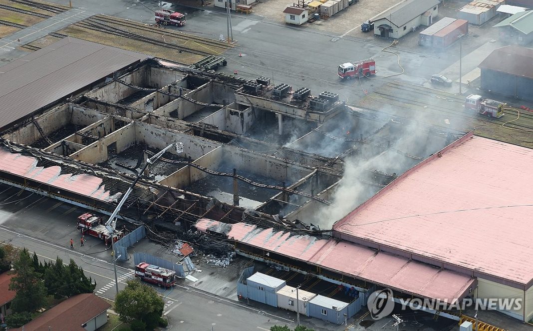 (3rd LD) Fire put out at USFK warehouse in Busan; no casualties reported