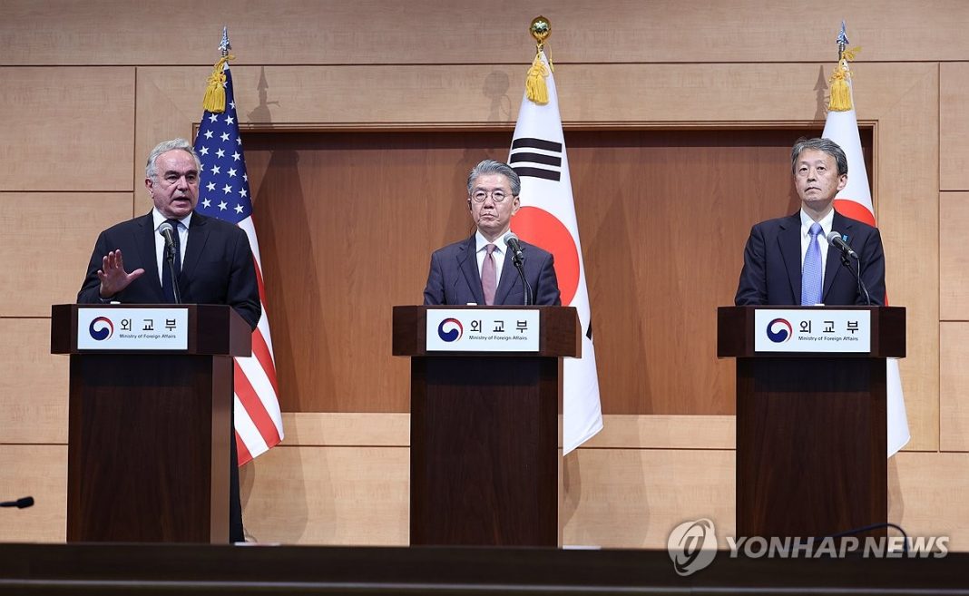 (LEAD) S. Korea, U.S., Japan condemn N. Korea for 'deliberate acts of creating tensions'