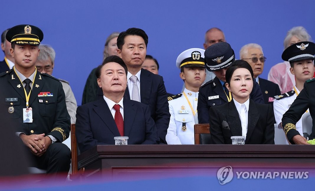 (LEAD) Yoon vetoes three bills, including special probe targeting first lady