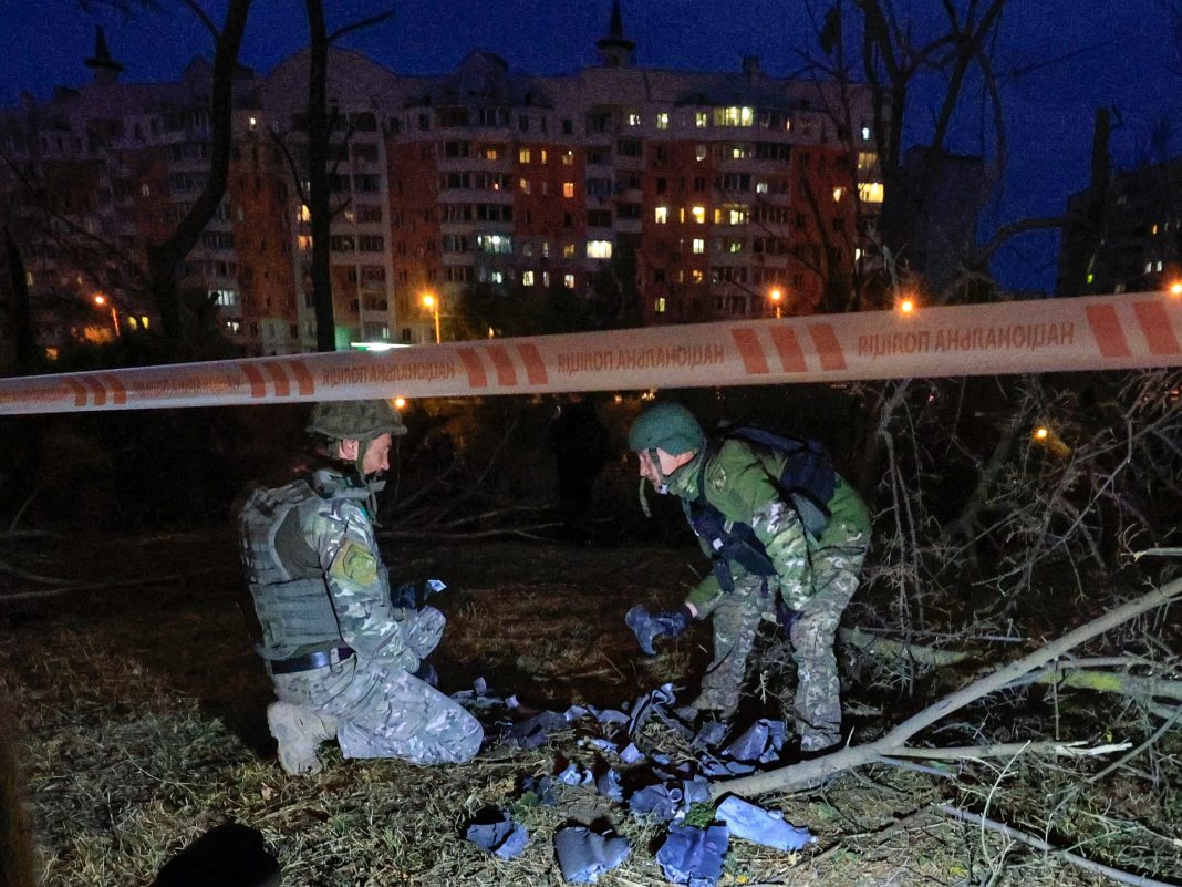 Al menos dos muertos y 30 heridos en los últimos ataques rusos contra Járkov
