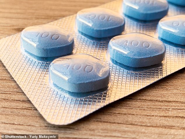 El dudoso Viagra es ahora el medicamento falsificado más grande de Gran Bretaña, con más de £ 6,2 millones en pequeñas pastillas azules de dudosa calidad incautadas por los reguladores del Reino Unido el año pasado. Imagen de archivo