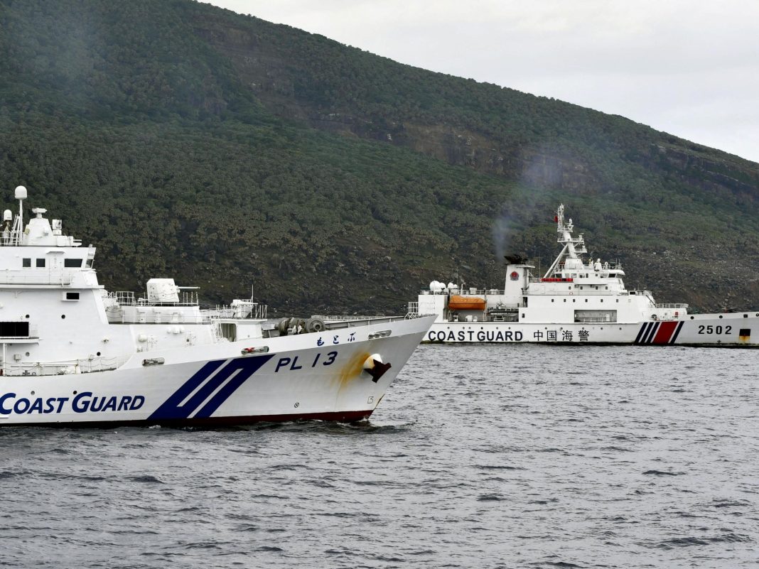 China acusa a barco japonés de entrar 