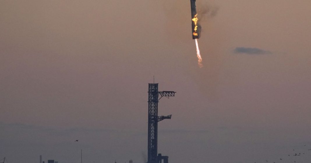 'Ciencia ficción': SpaceX realiza el lanzamiento más audaz hasta el momento
