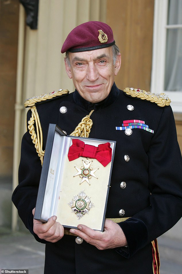 El general Sir Mike Jackson murió a la edad de 80 años. Es famoso por rechazar una orden de su jefe estadounidense en Kosovo de interceptar a las tropas rusas.