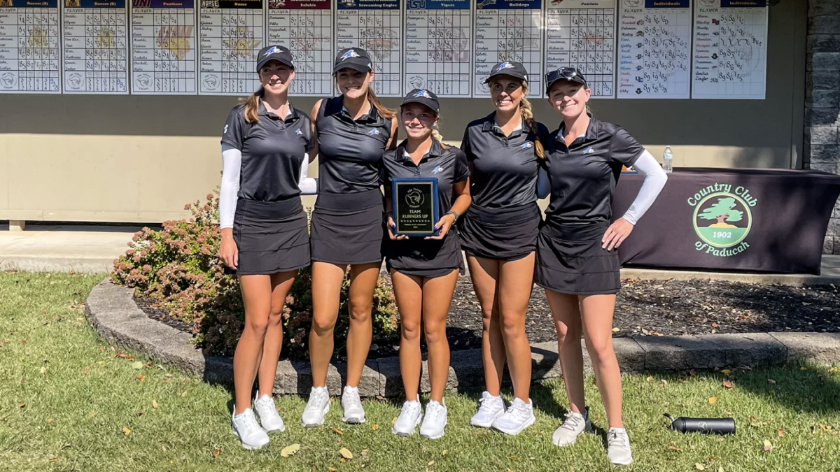 Con Asheville devastada por el huracán Helene, el único equipo de golf universitario de la ciudad se une
