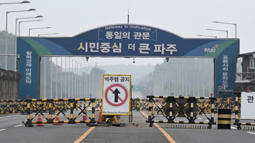 Corea del Norte destruye carreteras que la conectan con el Sur
