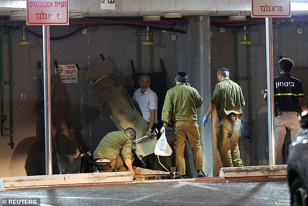 Cuatro soldados israelíes murieron y 67 resultaron heridos tras el ataque aéreo de Hezbollah anoche en lo que fue calificado como el 