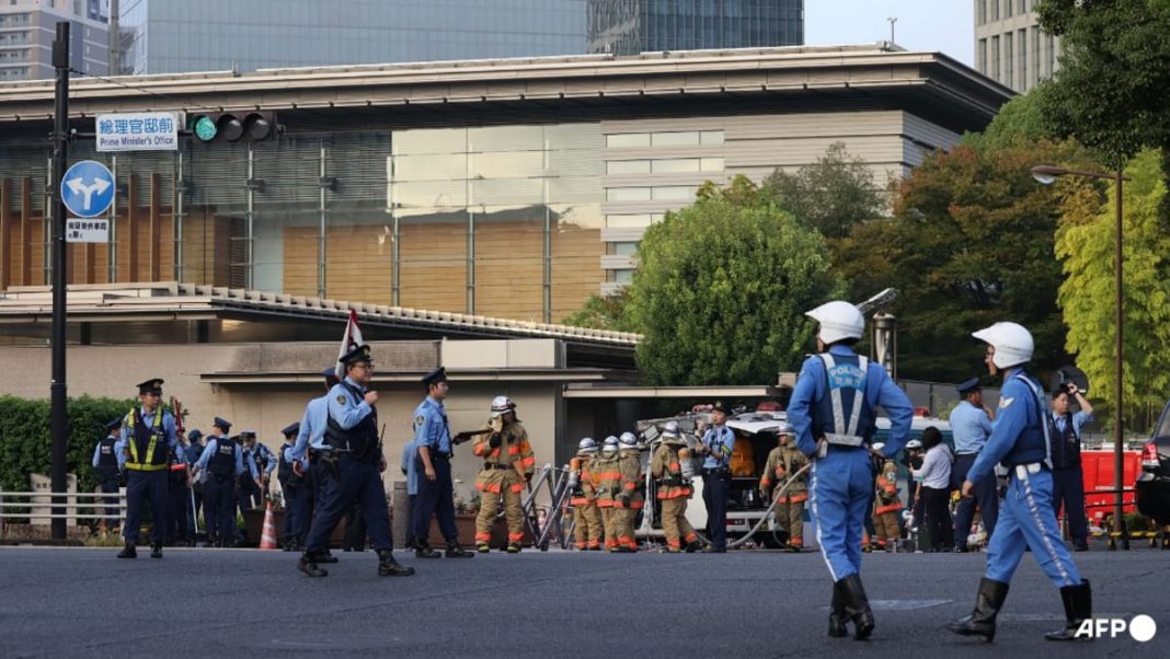 Detenido un hombre tras lanzar aparentes cócteles molotov en la sede del partido gobernante de Japón
