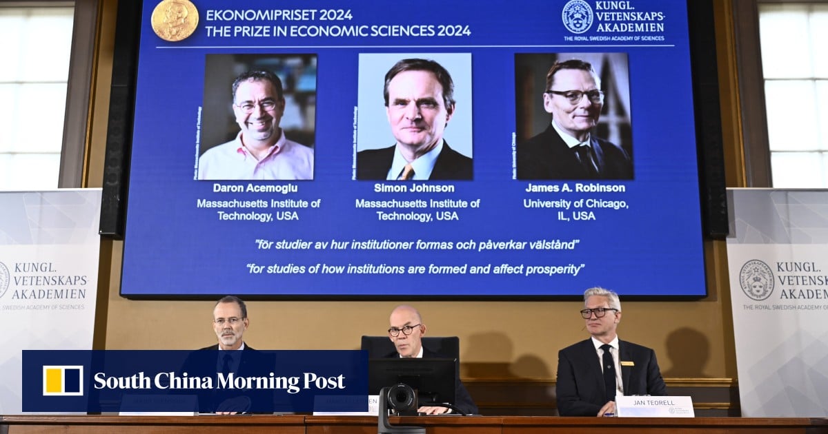 Economistas chinos piden reformas del sistema "crítico" tras el Premio Nobel
