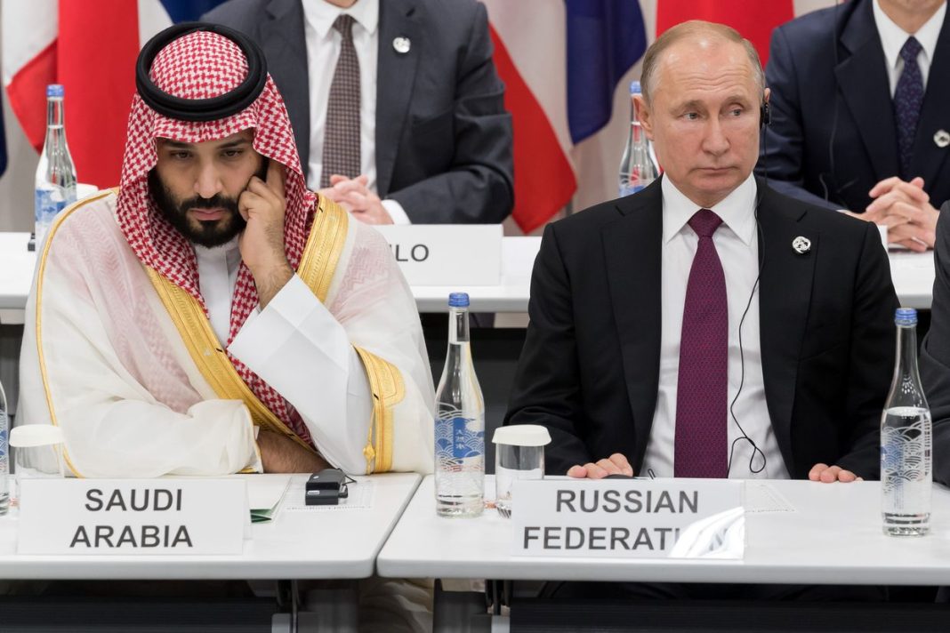 El aumento de la producción de petróleo planeado por los sauditas amenaza la economía de guerra de Rusia, informa Politico
