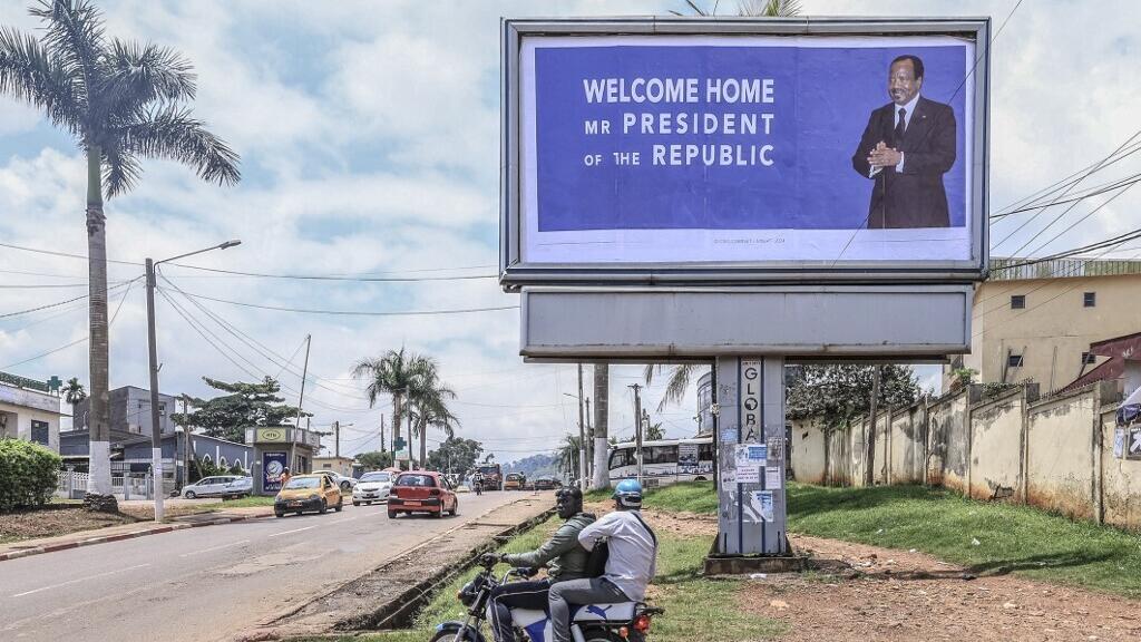 El presidente Paul Biya regresa a Camerún después de semanas en el extranjero en medio de rumores de salud
