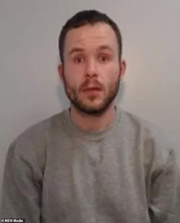 Jonathon Windsor se dio a la fuga después de escapar del Hospital Real de Salford. El hombre de 31 años 