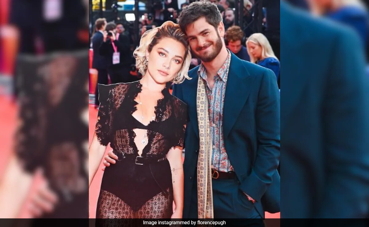 En Vivimos en el tiempo "Estreno, Plus One de Andrew Garfield era un recorte gigante de Florence Pugh". Hablar de química
