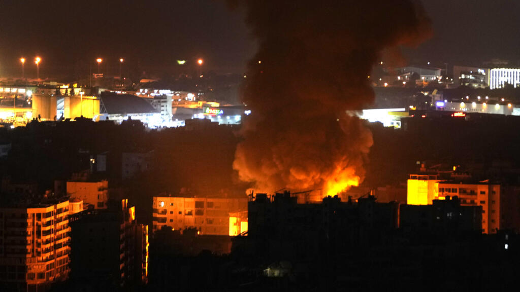 🔴 En directo: Ataque israelí contra mezquita de Gaza mata a 21 personas y explosiones masivas sacuden Beirut
