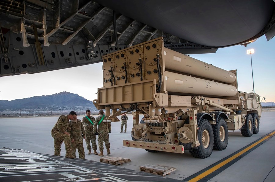 Estados Unidos enviará un sistema de defensa antimisiles y tropas para ejecutarlo a Israel para ayudar a la defensa contra Irán.
