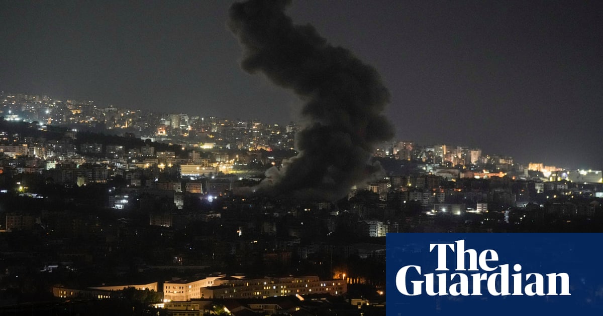 Explosiones sacuden los suburbios del sur de Beirut mientras el ejército israelí insta a evacuaciones
