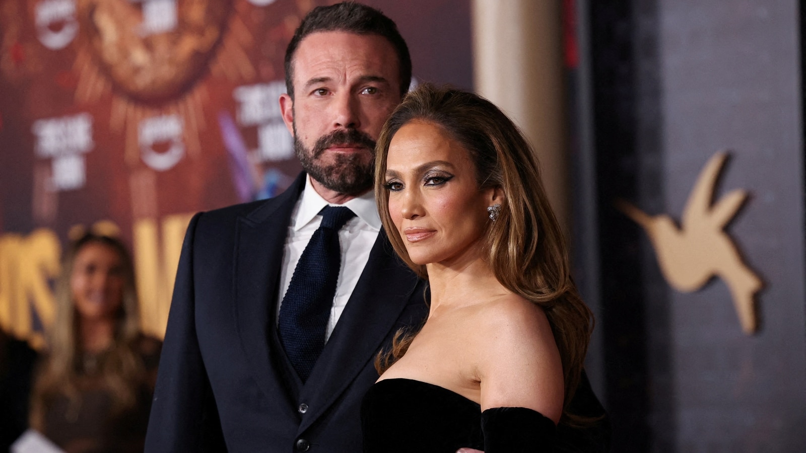 Jennifer López dice que 'todo su maldito mundo explotó' durante el divorcio con Ben Affleck y aborda el odio en las redes sociales
