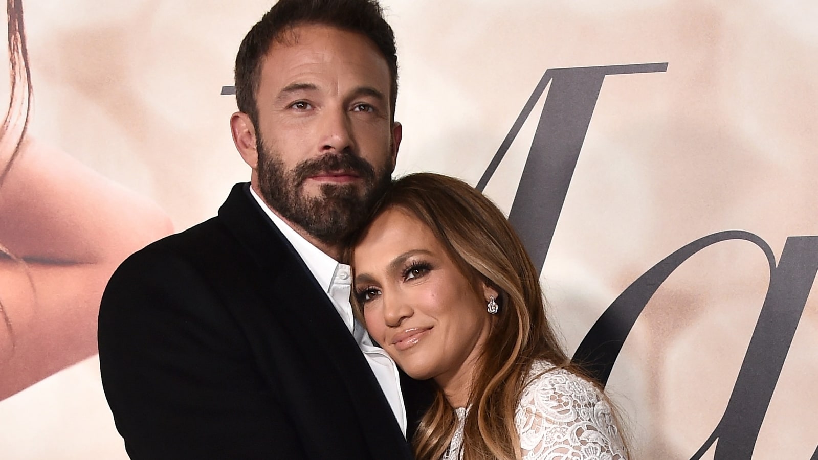 Jennifer López "no quería solicitar el divorcio" con Ben Affleck, pero "no tuvo otra opción", afirma un informe
