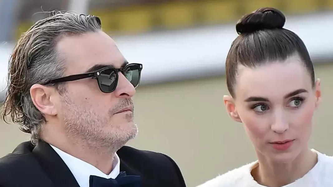 Joaquin Phoenix enciende especulaciones sobre matrimonio después de llamar 'esposa' a Rooney Mara
