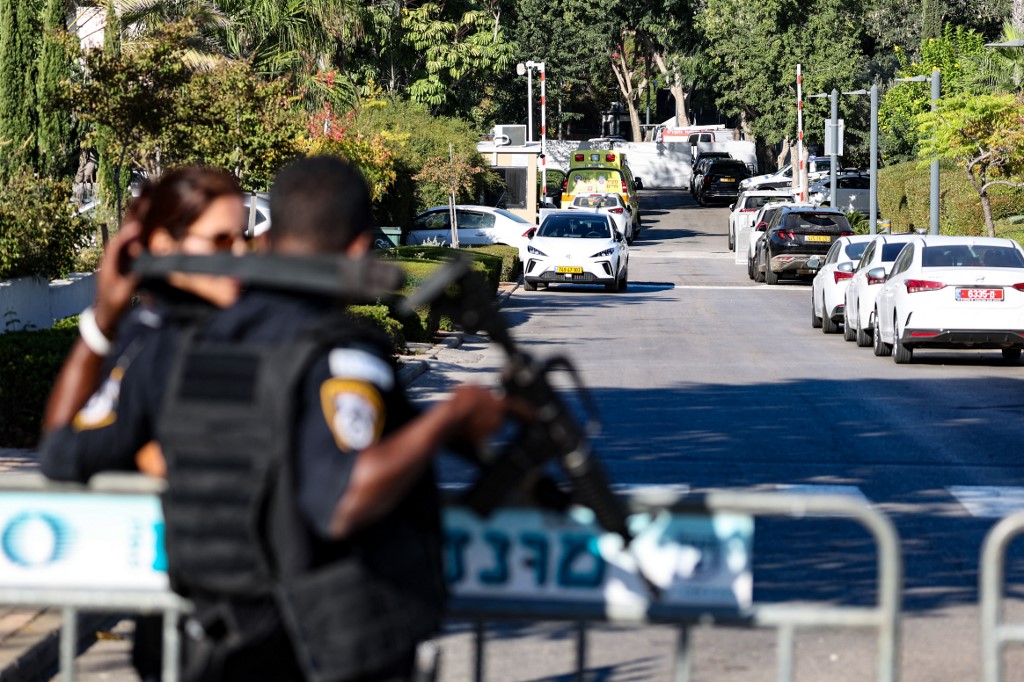 La casa de Netanyahu fue atacada por un dron lanzado desde el Líbano, dice la oficina
