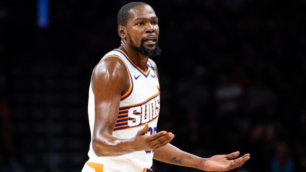 La conversación: ¿Podrán Kevin Durant y Devin Booker llevar al equipo remezclado de los Suns nuevamente a la contienda por el título?
