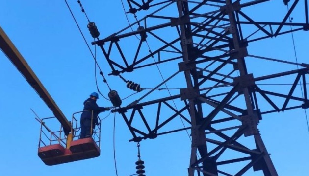 La instalación eléctrica en la comunidad de Jersón quedó sin energía debido al bombardeo
