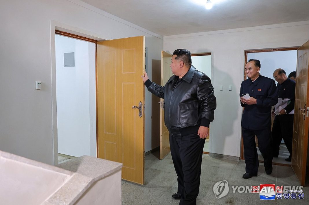 N.K. leader calls for 'perfection' in reconstruction of homes in flood-devastated regions