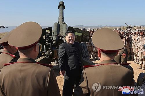 N.K. leader oversees live-fire artillery drill ahead of constitutional revision