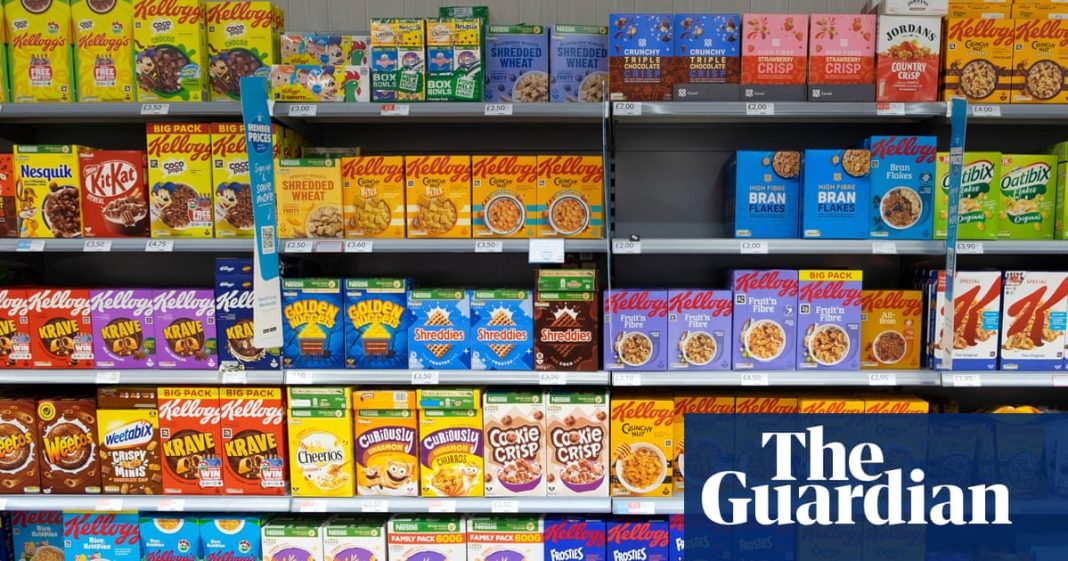 Los niños pequeños del Reino Unido obtienen casi la mitad de sus calorías de alimentos ultraprocesados, según un estudio
