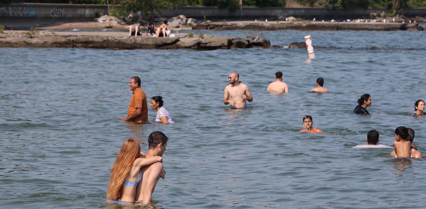 Los votantes de los estados indecisos a lo largo de los Grandes Lagos aman playas y aguas más limpias, y los candidatos de ambos partidos han buscado apoyo allí durante mucho tiempo.
