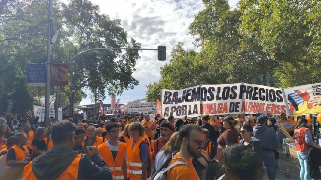 Mobilis madrileños de manifestantes exigen precios de alquiler razonables en Madrid
