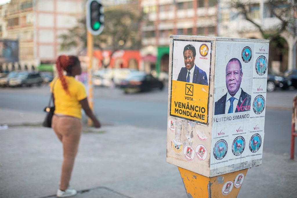 Noticias24 | Los observadores electorales llegan a Mozambique antes de la avalancha prevista para el Frelimo
