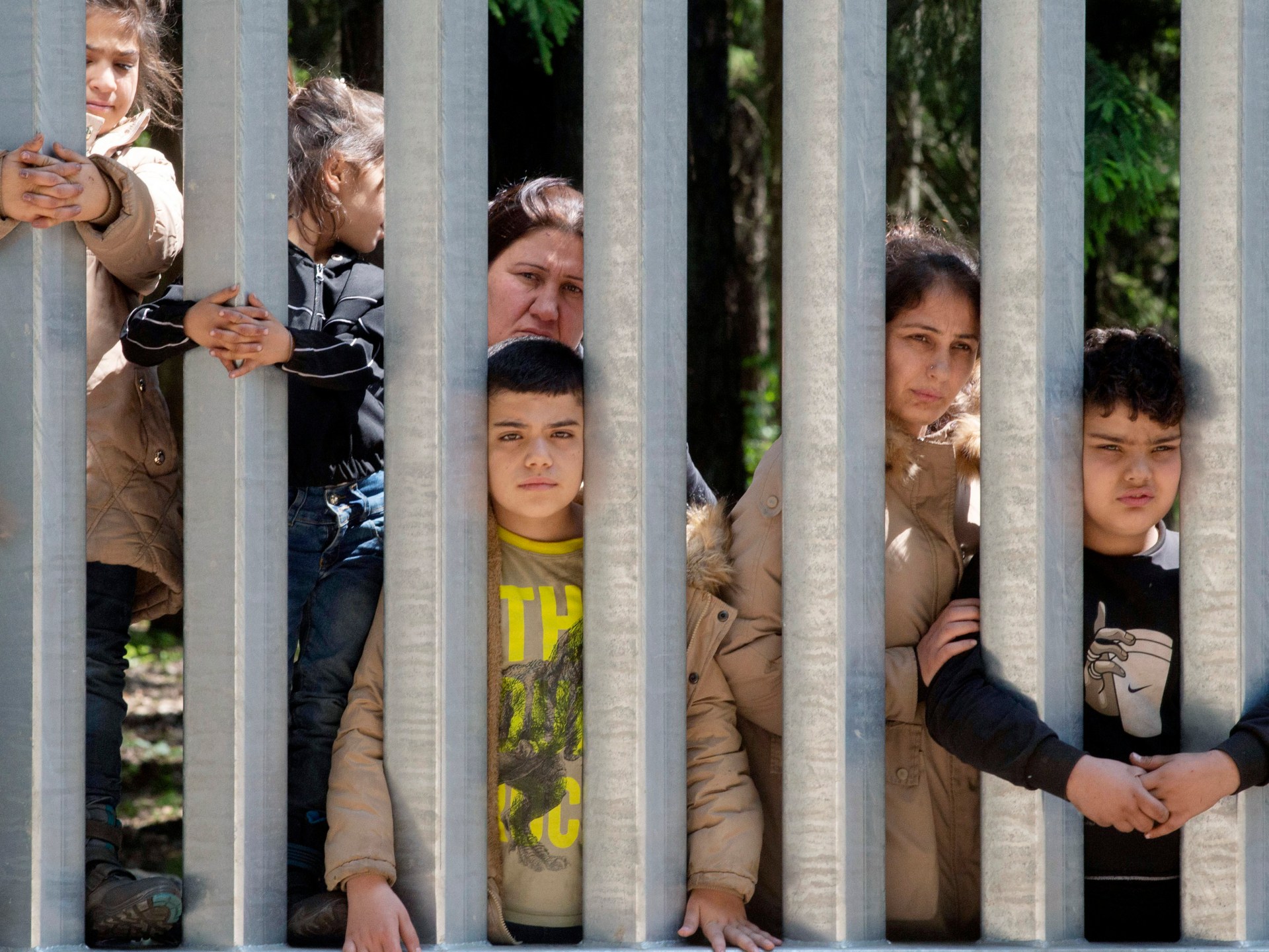 Polonia suspenderá temporalmente los derechos de asilo en medio de las tensiones fronterizas con Bielorrusia
