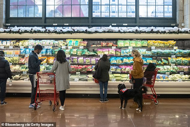 BrucePac está retirando del mercado más de 9 millones de libras de carne y aves listas para comer que estaban contaminadas con Listeria