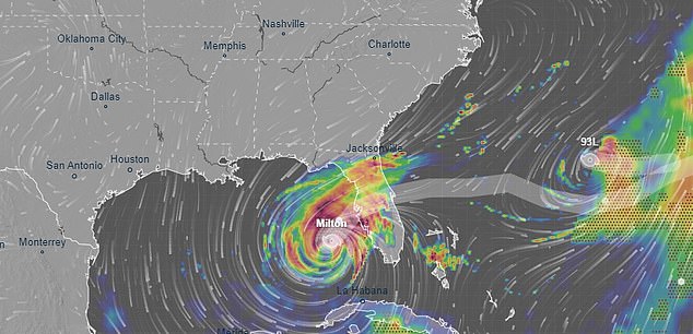 Se espera que el huracán Milton toque tierra en Florida el miércoles por la noche. A millones de residentes se les ha pedido que evacuen