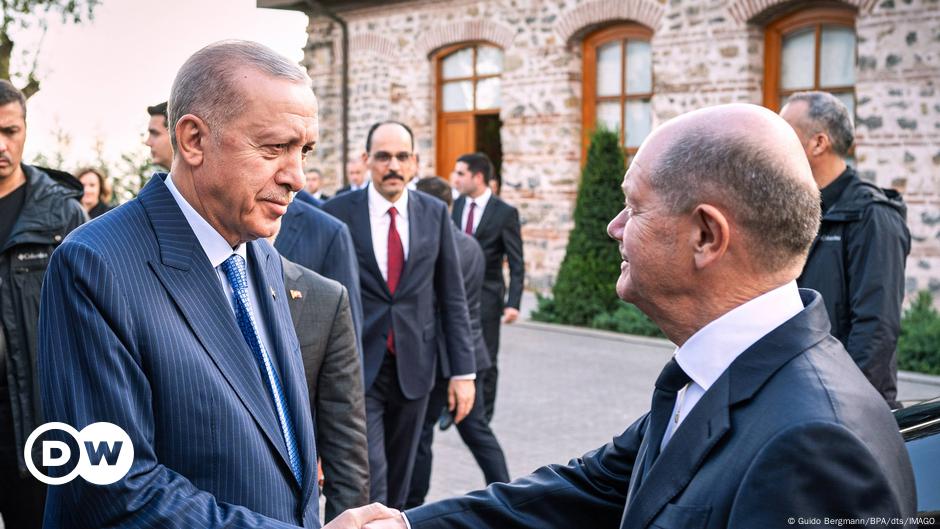 Scholz defiende la venta de armas a Turquía tras las conversaciones con Erdogan
