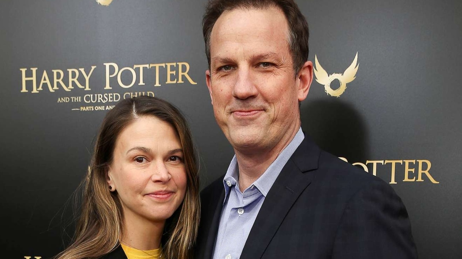 Sutton Foster solicita el divorcio de Ted Griffin tras 10 años de matrimonio
