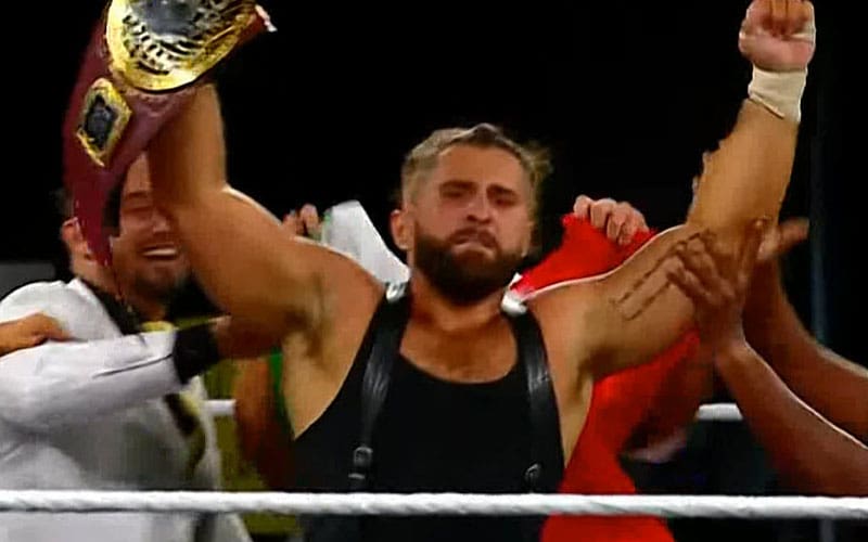 Tony D'Angelo se corona nuevo campeón norteamericano de NXT después de una batalla épica con Oba Femi
