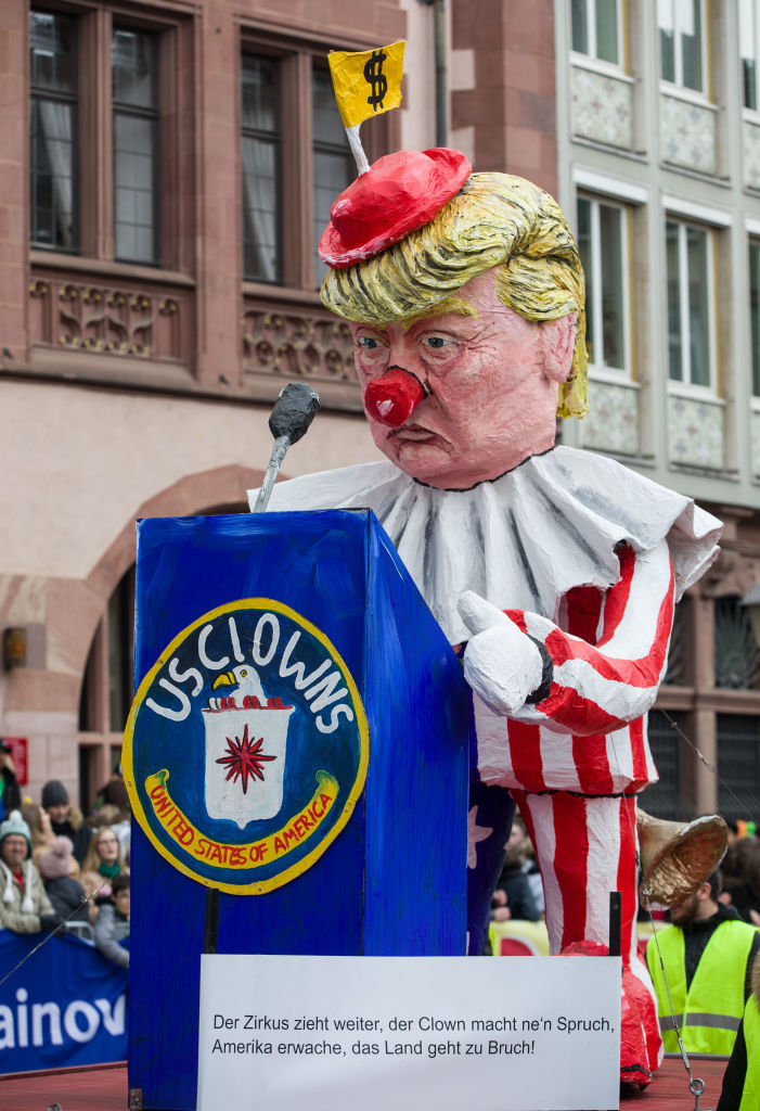 Trump no tiene que usar un disfraz de payaso para serlo - The Michigan Chronicle
