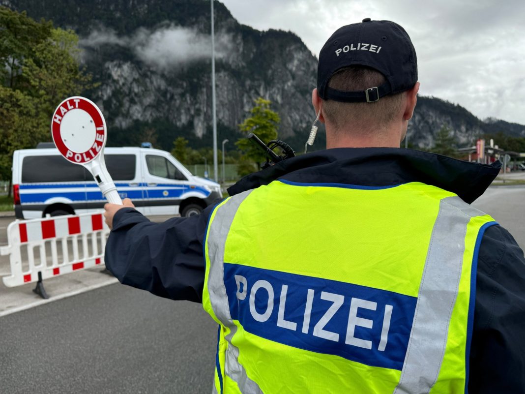 Un libio arrestado en Alemania bajo sospecha de planear un ataque a la embajada de Israel
