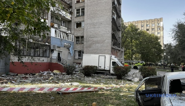 Un muerto y siete heridos en un ataque aéreo en Zaporizhzhia
