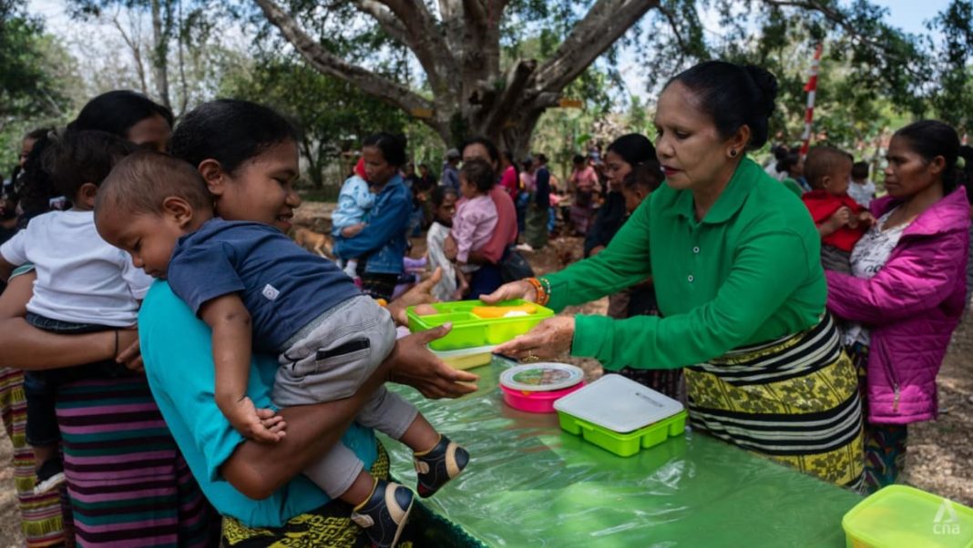 ¿Cuáles son los costos potenciales de la iniciativa de almuerzo gratis del presidente electo de Indonesia, Prabowo?
