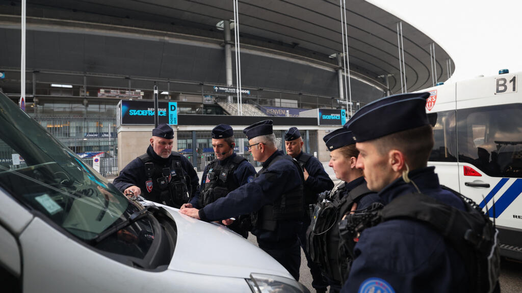 Francia refuerza la seguridad para el partido de fútbol de Israel tras los enfrentamientos en Ámsterdam
