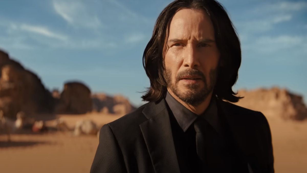 Keanu Reeves as John Wick in the desert in Chapter 4.